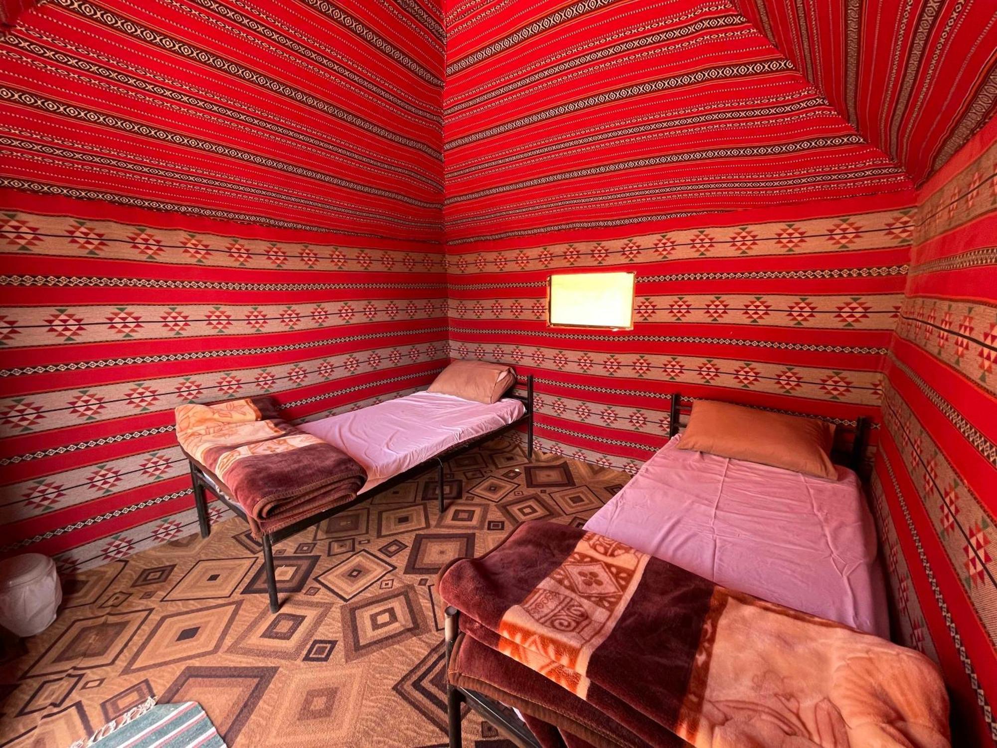 Desert Moon Camp Wadi Rum Exteriér fotografie