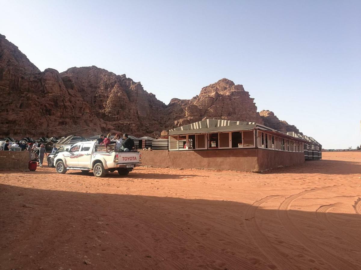 Desert Moon Camp Wadi Rum Exteriér fotografie