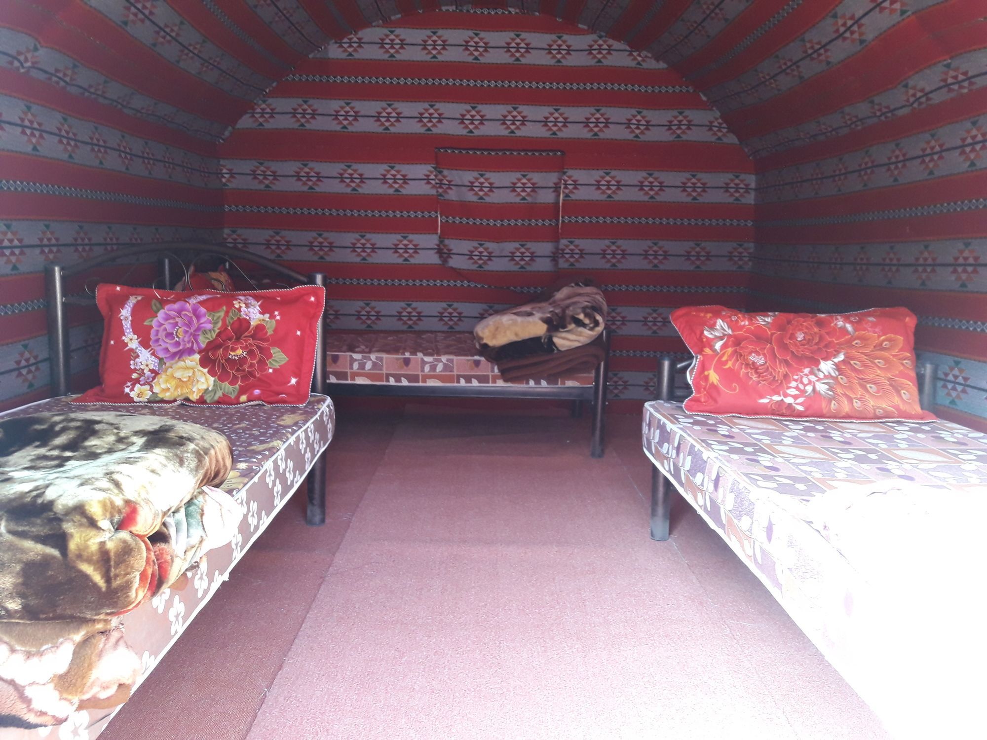 Desert Moon Camp Wadi Rum Exteriér fotografie